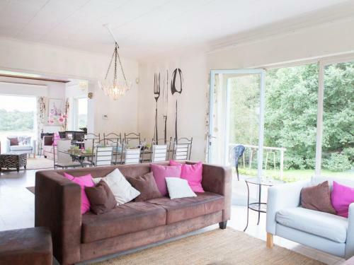 Spacious Villa With Jacuzzi And Sauna On River In Ardennes