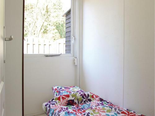 Three-bedroom Holiday Home In Lanaken