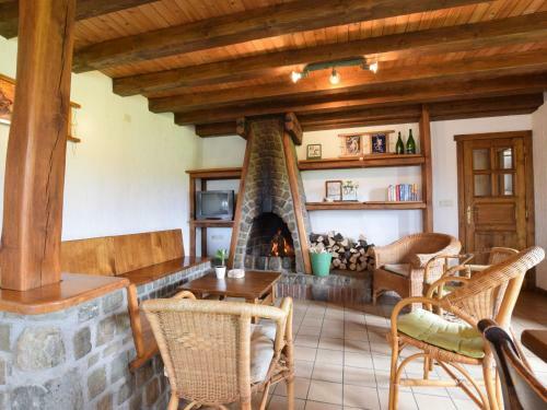 Spacious Holiday Home In Houffalize With Barbecue