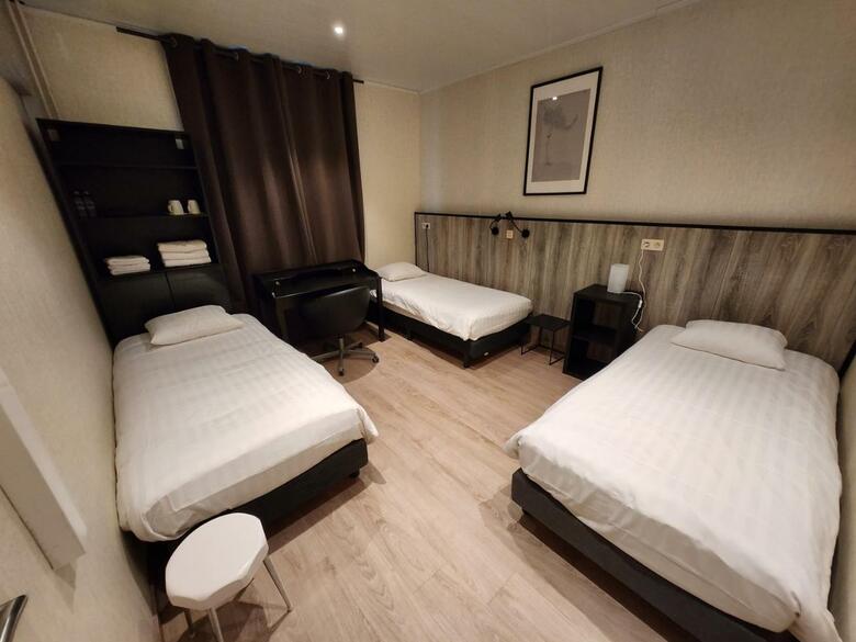 Hostal Gsb - Albert
