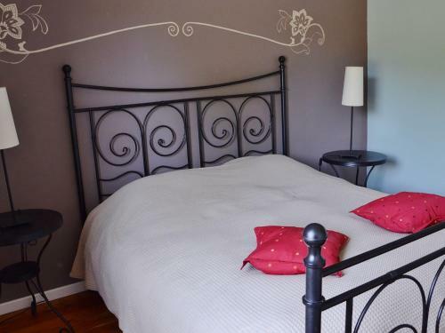 Gorgeous Holiday Home In Stoumont With Private Garden