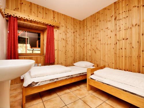Marvelous Holiday Home In Durbuy With Sauna