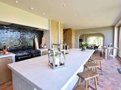 Stunning Holiday Home In Diksmuide With Terrace