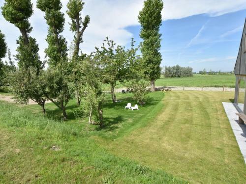 Stunning Holiday Home In Diksmuide With Terrace