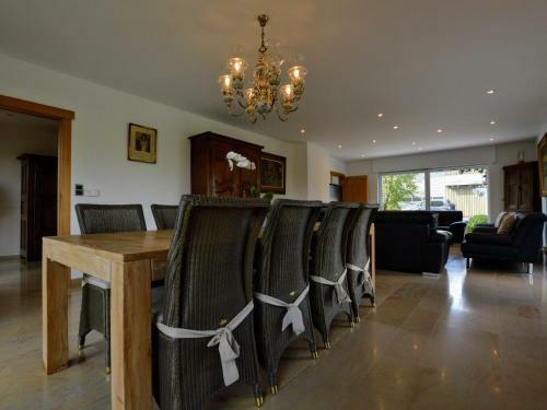Beautiful Villa In Zingem Near Town Center