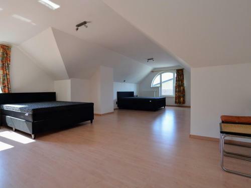 Beautiful Villa In Zingem Near Town Center