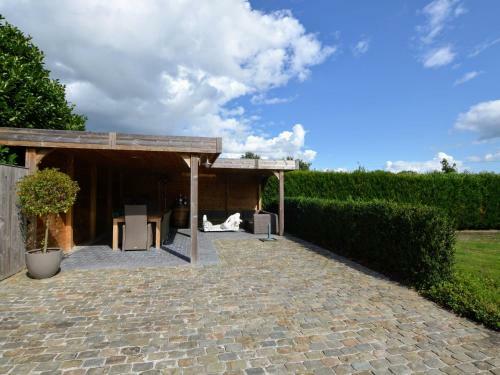 Beautiful Villa In Zingem Near Town Center