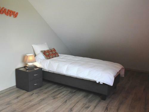 Modern Villa In Rochefort Near River