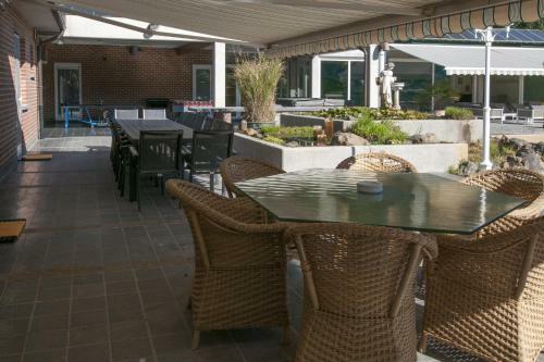 Luxurious Villa 't Kasteelhof