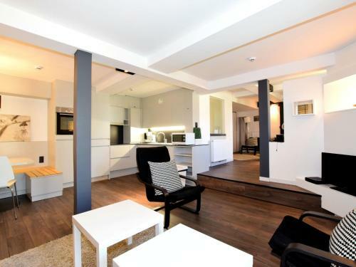 Spacious Holiday Home In Robertville Near Forest