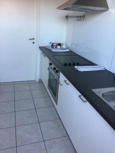 Hostal A Spacious Beautiful Apartment & Affordable