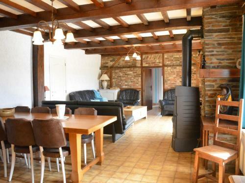 Comfortable Farmhouse In Gedinne Near The Forest