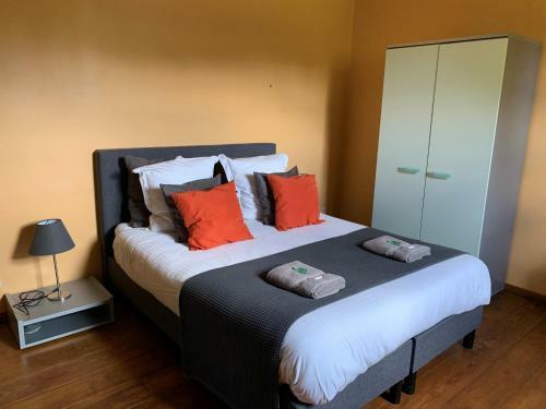 Hostal Chapeauveau B&B