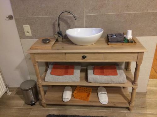 Hostal Chapeauveau B&B