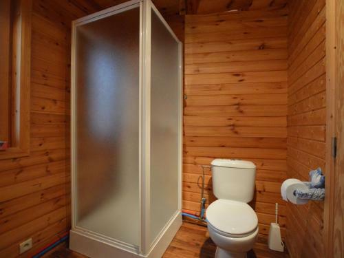 Cozy Chalet In Hastiere With Sauna