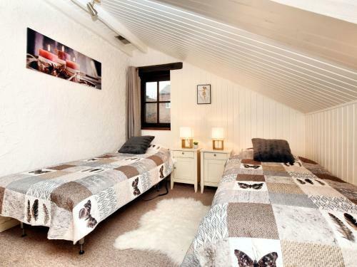 Pretty Holiday Home With Private Swimming Pool In Aywaille