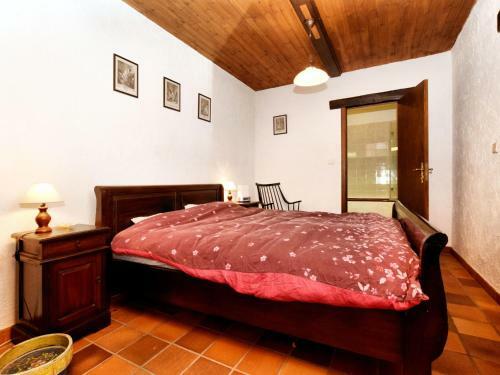 Pretty Holiday Home With Private Swimming Pool In Aywaille