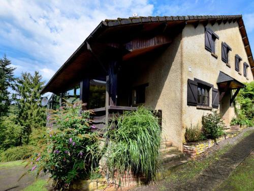 Pretty Holiday Home With Private Swimming Pool In Aywaille