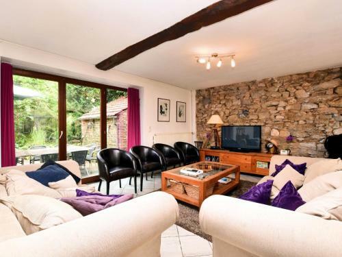 Lovely Holiday Home In Comblain-au-pont With Sauna