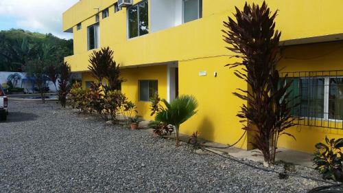 Hostal Rio Suites