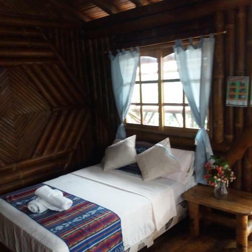 Lodge Hostal Las Heliconias