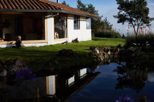Hacienda La Campi�a Frente Al Cotopaxi