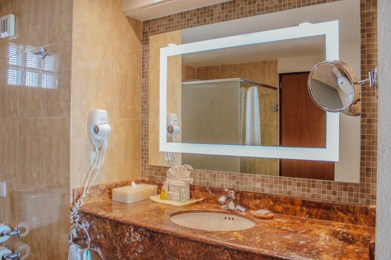Hotel Gr Solaris Lighthouse Los Cabos