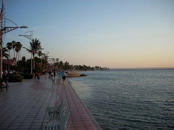 Aparthotel Las Gaviotas Resort
