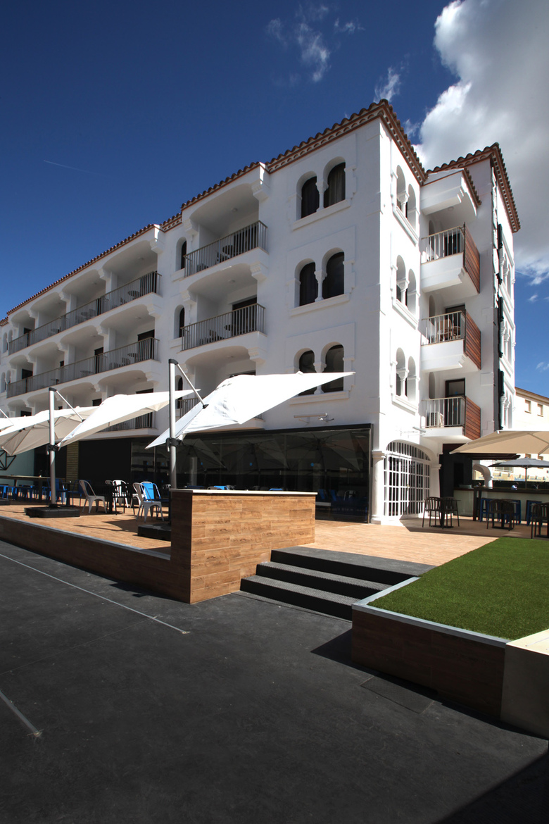 Hotel The Element