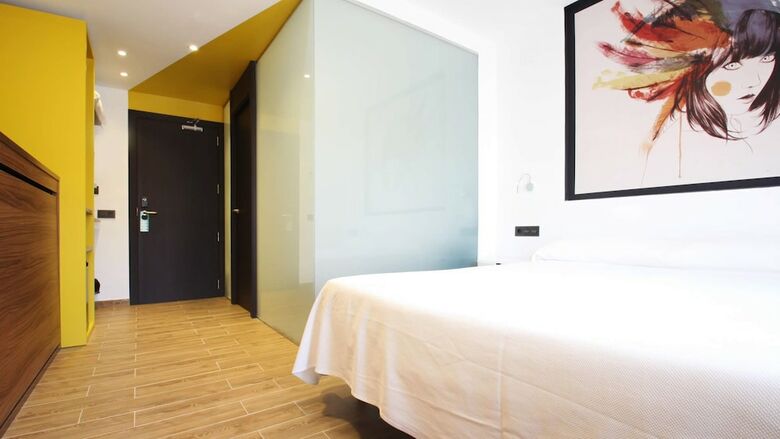 Hotel The Element