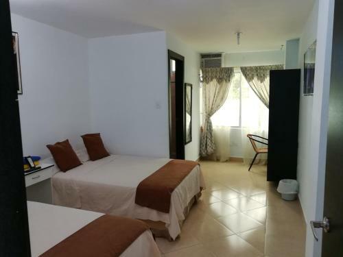 Hostal Rio Suites
