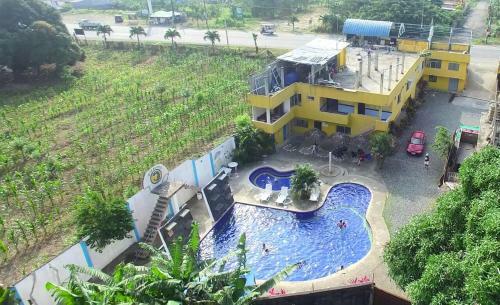 Hostal Rio Suites