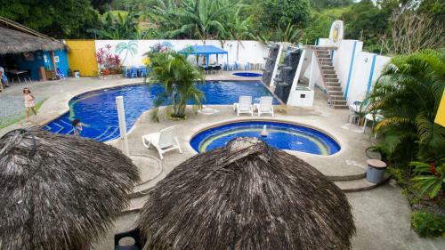 Hostal Rio Suites