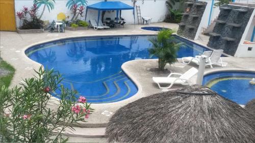 Hostal Rio Suites