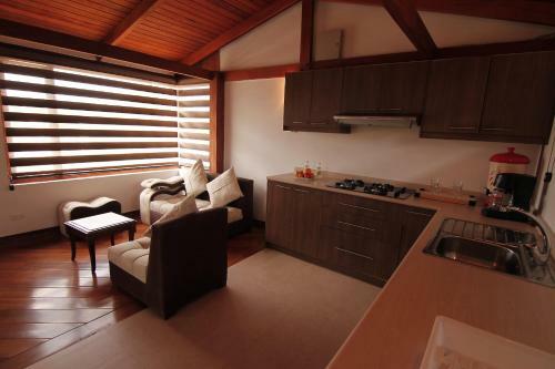 Condor�s Antisana Hotel Y Centro de Eventos