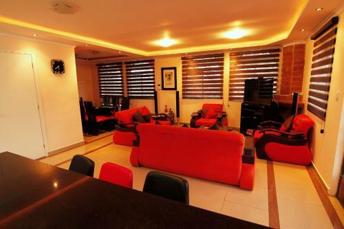 Condor�s Antisana Hotel Y Centro de Eventos