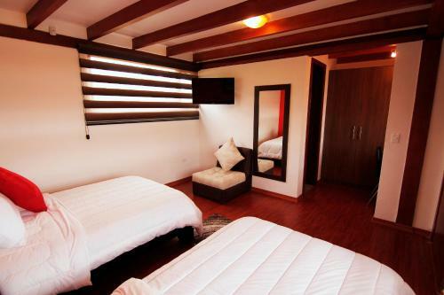 Condor�s Antisana Hotel Y Centro de Eventos