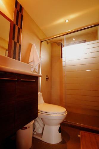 Condor�s Antisana Hotel Y Centro de Eventos
