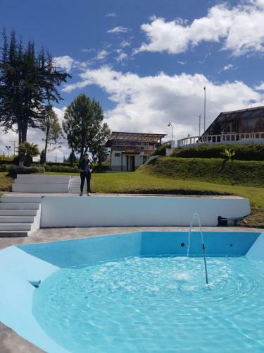 Condor�s Antisana Hotel Y Centro de Eventos
