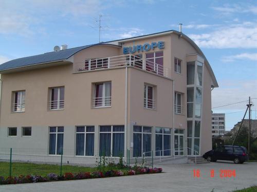 Hostal Europe Guesthouse