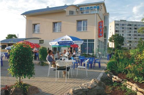 Hostal Europe Guesthouse