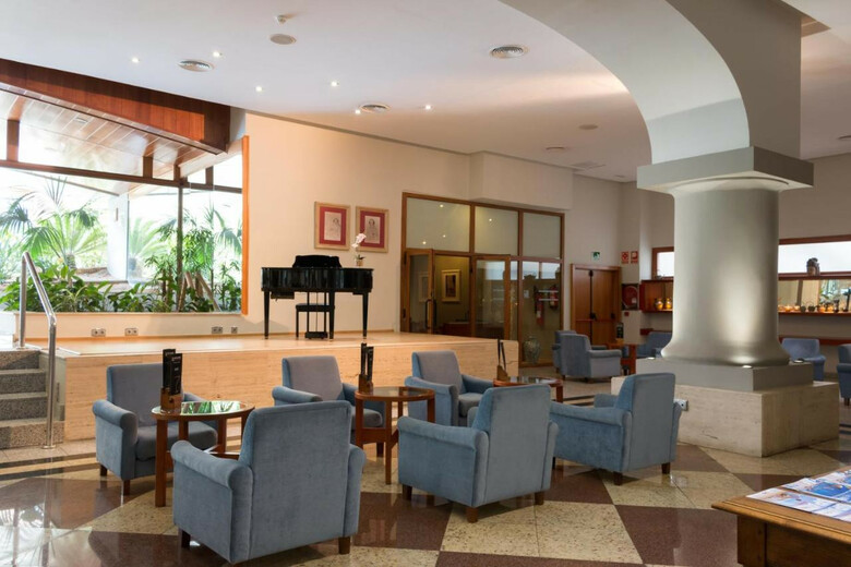 Hotel Ilunion Les Corts Spa