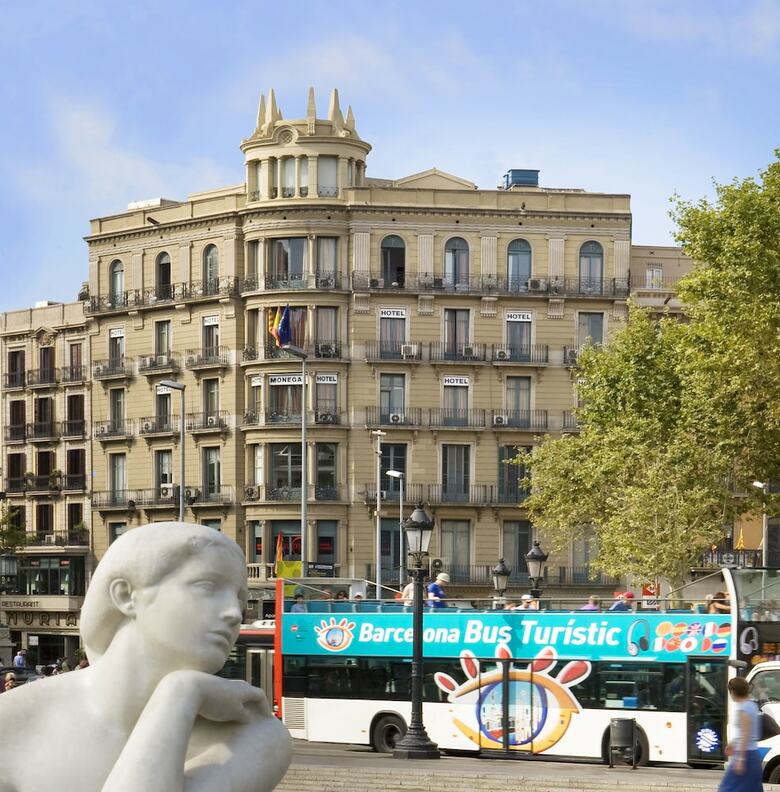 Hotel Medium Monegal