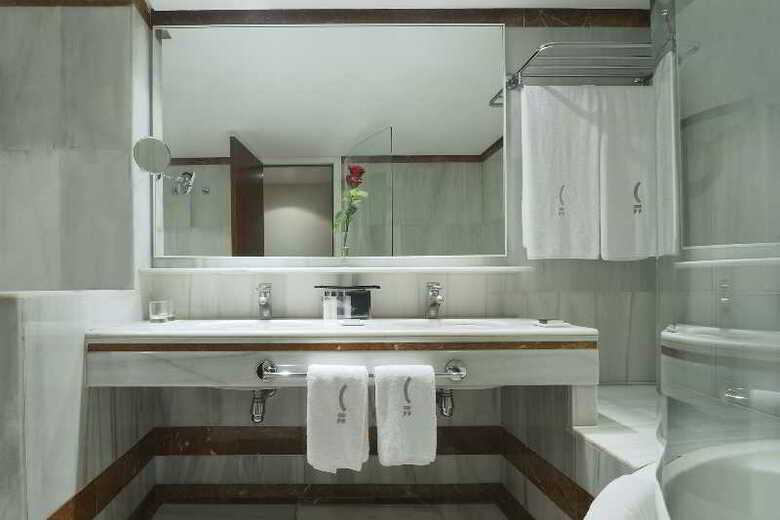 Hotel Claris