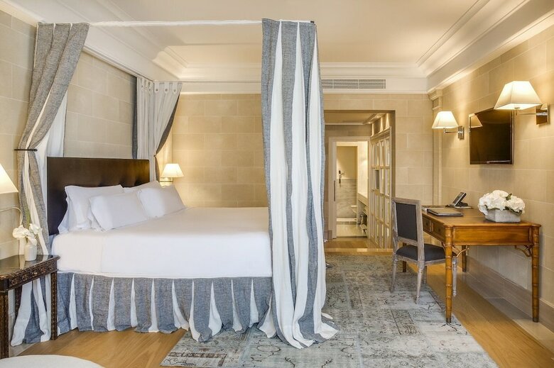 Hotel Majestic