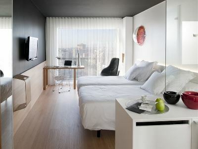 Hotel Barcel� Sants