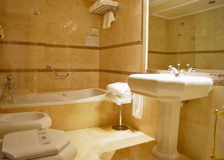 Hotel Rice Reyes Cat�licos
