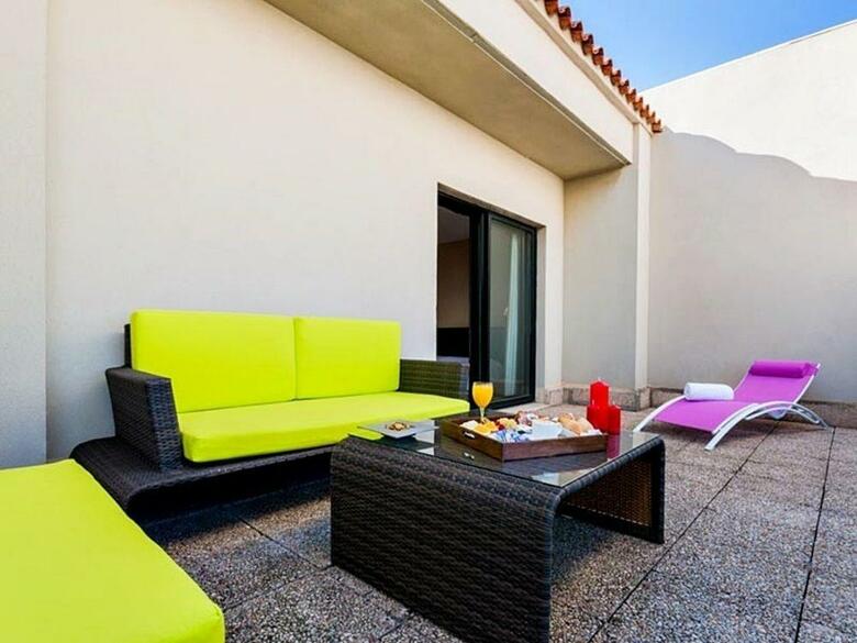 Hotel Villacarlos