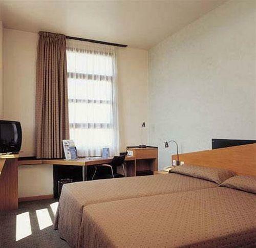 Hotel Holiday Inn Express Ciudad de Las Ciencias