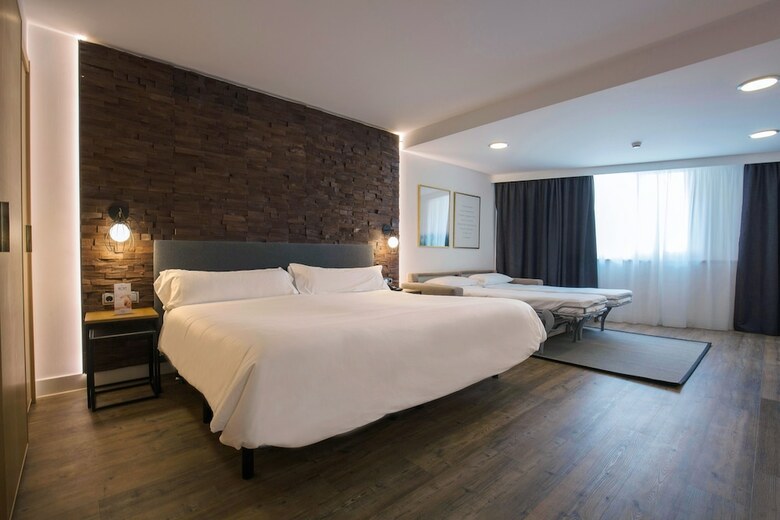Hotel Yomo C�ntric